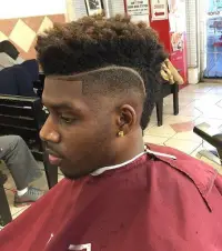 Black Men Hairstyles Trendy 2018 Screen Shot 3