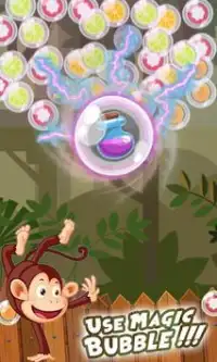 Fruit Bubble Shooter - MoKiGo Gets Banana Screen Shot 2