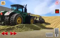 Tractor farming in farm land Screen Shot 1