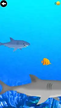 shark eating fish game Screen Shot 2