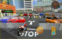 moto corredor : imposible  estacionamiento juego Screen Shot 1