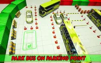 US Army Bus Parking Game 2020 : Bus Parking Game Screen Shot 2