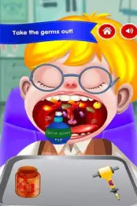 Kids Throat Surgery Simulator Screen Shot 3
