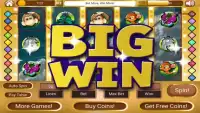 VIP Deluxe Wild City Slots Screen Shot 1