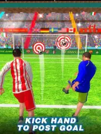 كرة القدم ريال Strikes - لعبة كرة القدم بطل Screen Shot 2