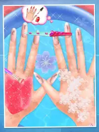 Your Nail Spa And Dressup Screen Shot 1