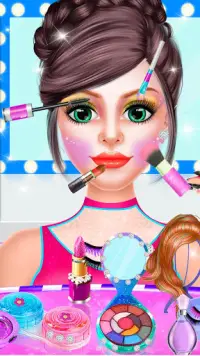 Lipstick Maker Salon - Glam Artist for Girls Screen Shot 2