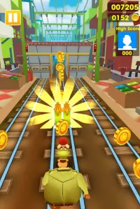 Royal Subway Train Surfer 2022 Screen Shot 2