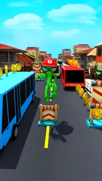 Crazy Green Alien- The Fastest Runner Screen Shot 2