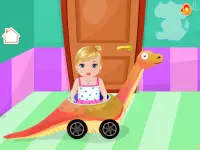Kindergarten baby care games Screen Shot 4