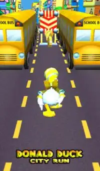 Donald Power Duck City Run Screen Shot 5