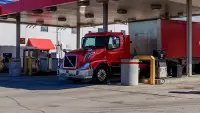 Cargo Truck Gas Station Games Screen Shot 5