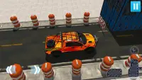 Prado Car Parking Driving Game Screen Shot 3