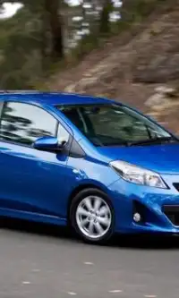 Jigsaw Puzzles Toyota Yaris Screen Shot 0