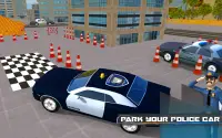 Highway Police Car Parking 3D: Stunt Parking Screen Shot 1