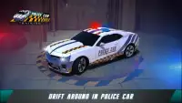 3D Mobil Polisi Mengemudi Pela Screen Shot 0