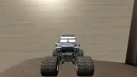 Monster Truck Maniacs Screen Shot 1