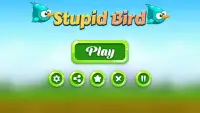 Stupid Bird Screen Shot 0