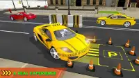 Free Taxi Girl Rider: The Parking Mania Game 2017 Screen Shot 2