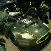 Игра Пазлы Aston Martin DBR9