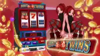 Ruby Twins Free Slot Machine Screen Shot 0