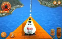 Mega Ramp Stunt Car Jump Over The Boats Screen Shot 3