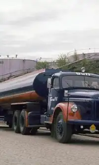 Игра Пазл с грузовиками Volvo Screen Shot 1