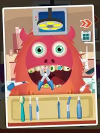 Monster Dentist Screen Shot 8