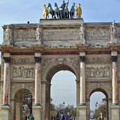 Arc de Triomphe आरा पहेलियाँ
