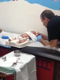 Real Circumcision Surgery Simulator:cirugíade bebé Screen Shot 6