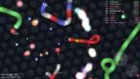 Plank Snake vs Hello Worms.IO Screen Shot 0
