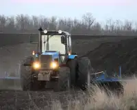 Rompecabezas MTZ Tractor Screen Shot 3