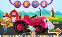Multi Farm Tractor Wash Game: Repair & Design Game Screen Shot 1