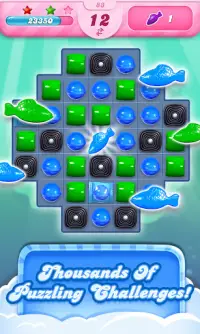Candy Crush Saga Screen Shot 2