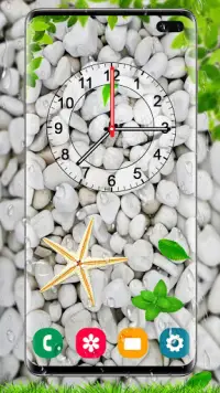 Luxury Analog Clock Live Wallpaper 2021: HD Screen Shot 2