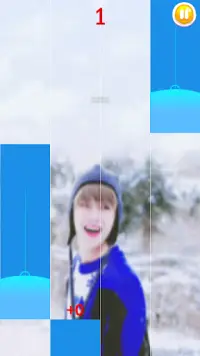 V BTS Piano Tiles Game Life Goes On Screen Shot 3