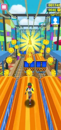 Subway Rush Runner Game Screen Shot 2