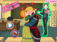 ICE PRINCESS SCHOOL KISS - Kiss games for girls Screen Shot 0