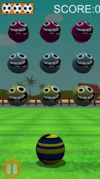 FOOTY SMASH - Soccer Invaders Screen Shot 1