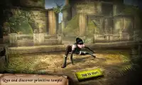Secret Agent Lara: Lost Temple Jungle Run game Screen Shot 0