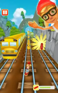 Subway Surfing Princess Runners FREE GAME Screen Shot 5