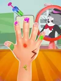 Tom cat hand doctor and jerry hospital Screen Shot 1