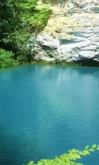 Lago azul na Abkhazia quebra Screen Shot 1