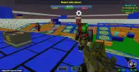Combat Pixel SWAT & Zombies Multiplayer Screen Shot 1