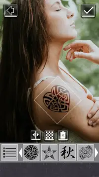 Arma del tatuaje del Simulador Screen Shot 0