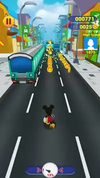 Mickey Dash Run Screen Shot 0
