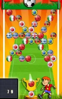 Bubble Shooter Soccer Screen Shot 1