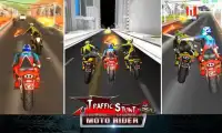 Traffic Stunt Moto Racer Screen Shot 4
