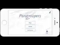 Paper Paratroopers Screen Shot 0