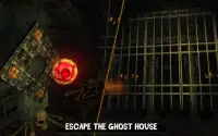Granny Escapes House Horror Adventure Screen Shot 2